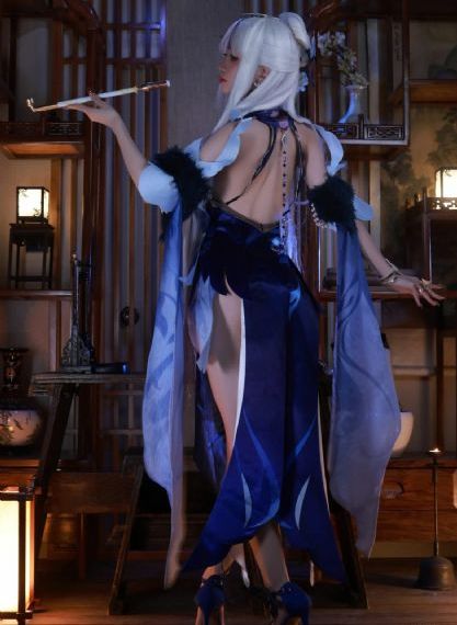 寡妇村妇的肉体呻吟hd-热播国产在线观看