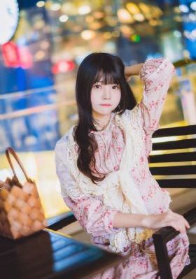 老师把我抱到办公室揉h-国产字幕青柠影院