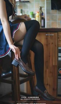 亚洲青涩在线-完整无删减版迅雷下载