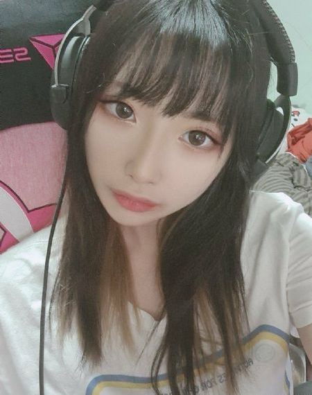 在线视频无码免费-首映全集在线观看