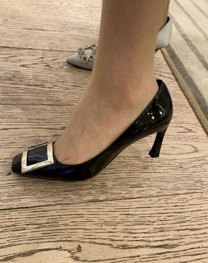 少妇人妻偷人精品一区二区-原版加长在线手机播放