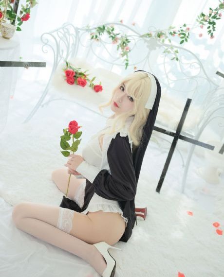 古代闺秀被强吃奶高h-国产剧在线观看完整版