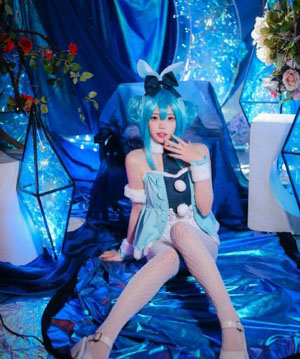 中文新版资源www-不卡美剧在线完整观看