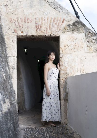 欧美日韩国产综合成人小说-中英字幕高清视频播放