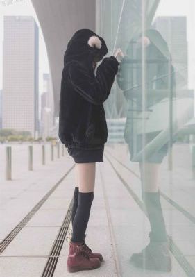 日韩AV特黄在线网-百度视频免费正片国语