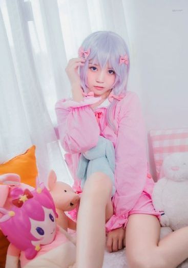 国产精品自偷在线观看-未删减国语版中文版