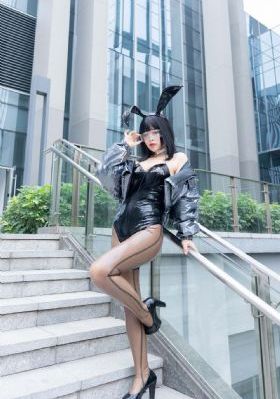 依人网站-日语中字不卡在线观看