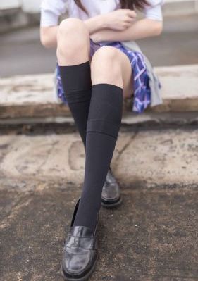 精品视频卡1卡2卡3-免费高清全集在线观看