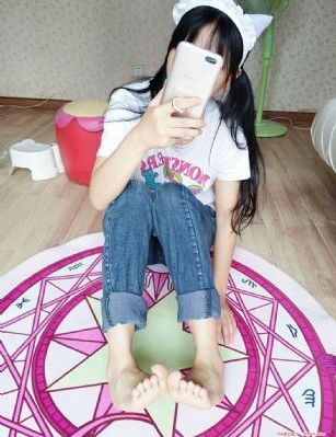 香蕉久久久-吉吉影音琪琪电影网