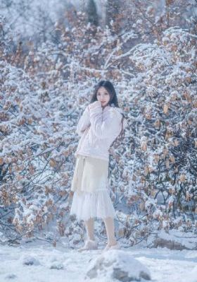 娇妻献给行长1一8部小说-迅雷影院国语版完整版